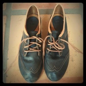 JUIL Kama Leather Oxfords 🐝 like new! 🐝